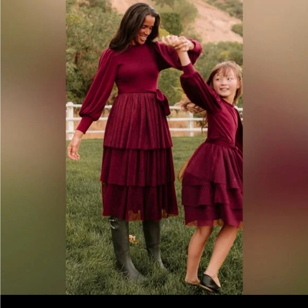 Ivy City Co Burgundy Cosette Midi Dress